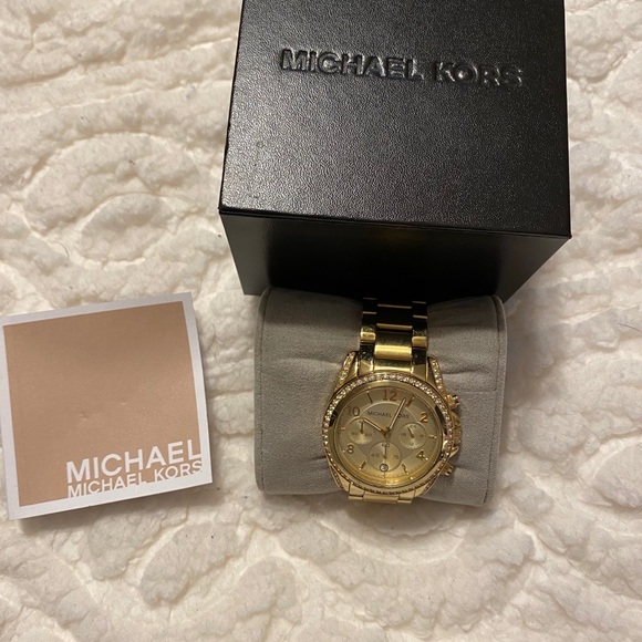 Michael kors watch main image 4